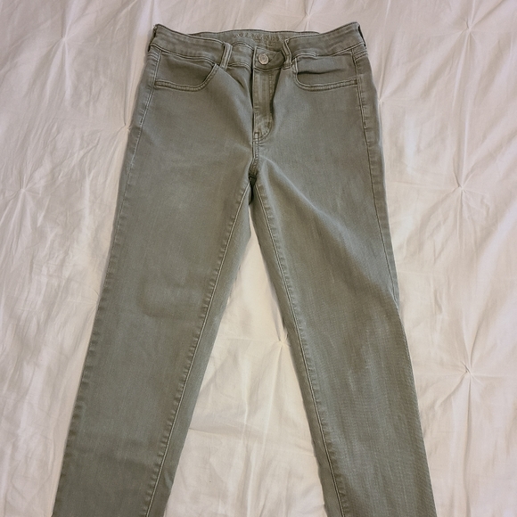 Jeans - Picture 1 of 3